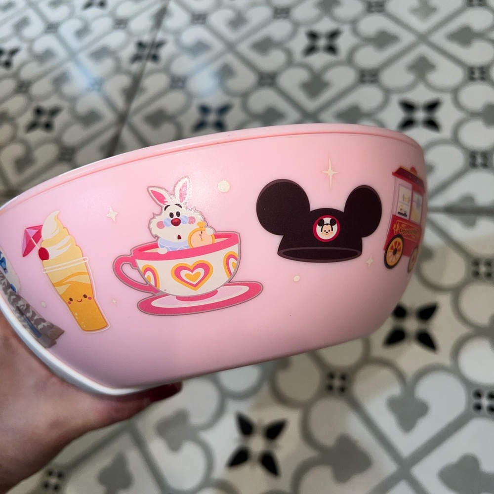 Disney Tupperware - Picture 3 of 4